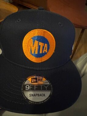 MTA NYCT  New York Knicks 1 of 1 rare  🔵🟠